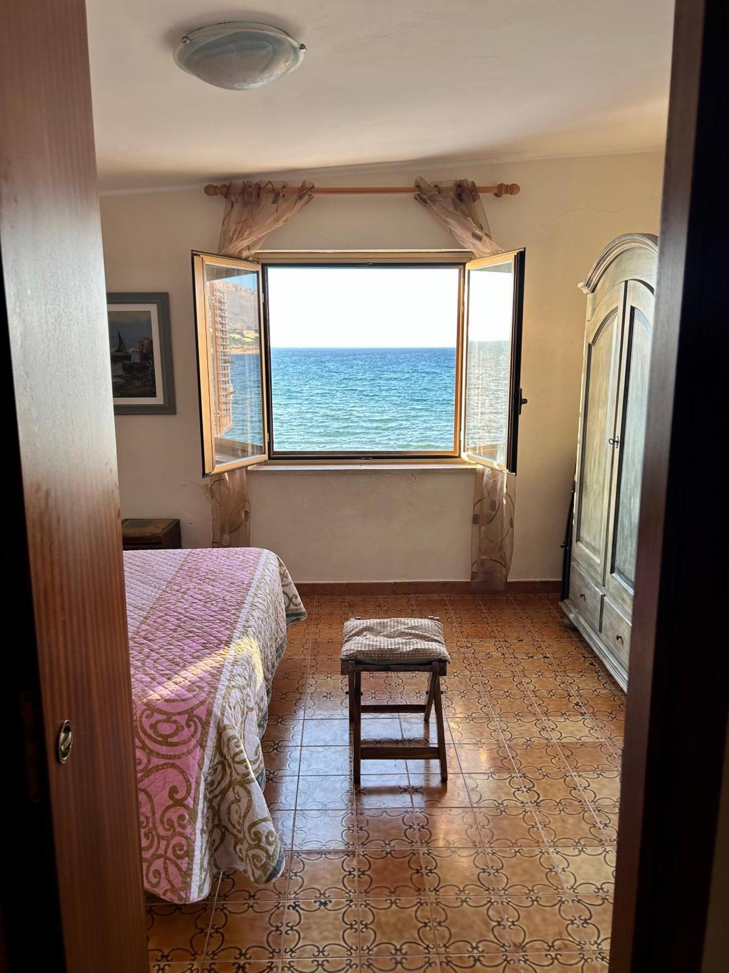 Casa Vacanza Barbera - In Riva Al Mare Trappeto (Sicily) Exterior foto