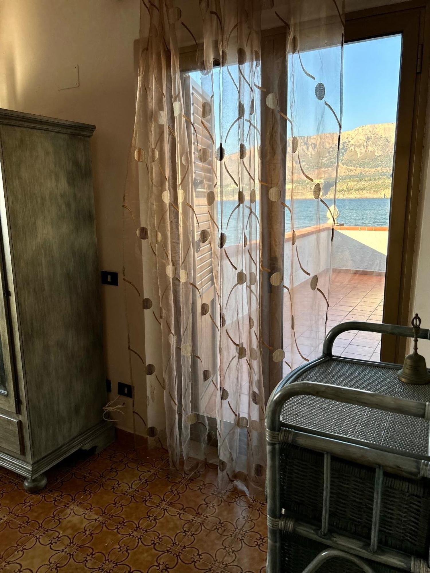 Casa Vacanza Barbera - In Riva Al Mare Trappeto (Sicily) Exterior foto