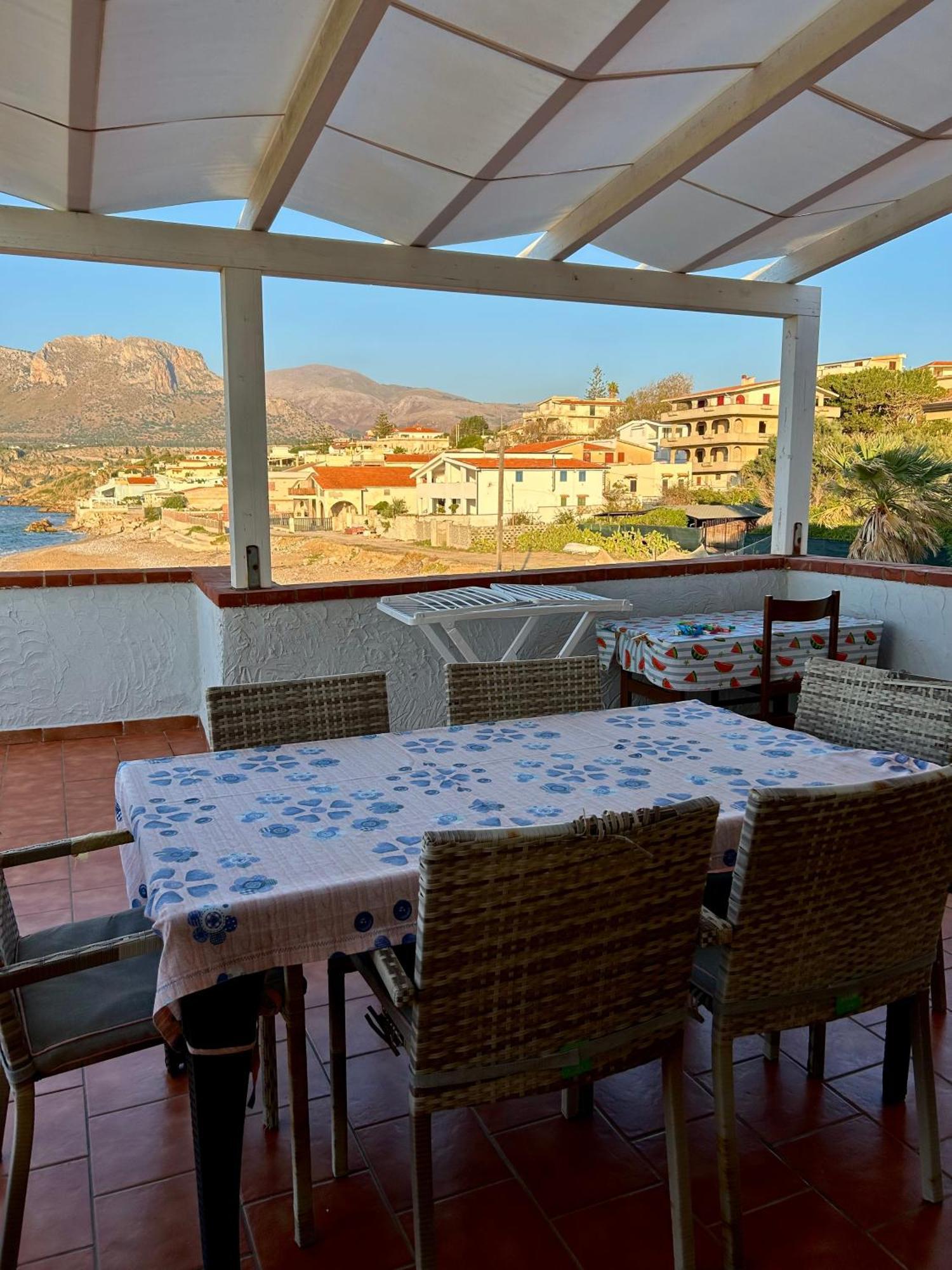 Casa Vacanza Barbera - In Riva Al Mare Trappeto (Sicily) Exterior foto