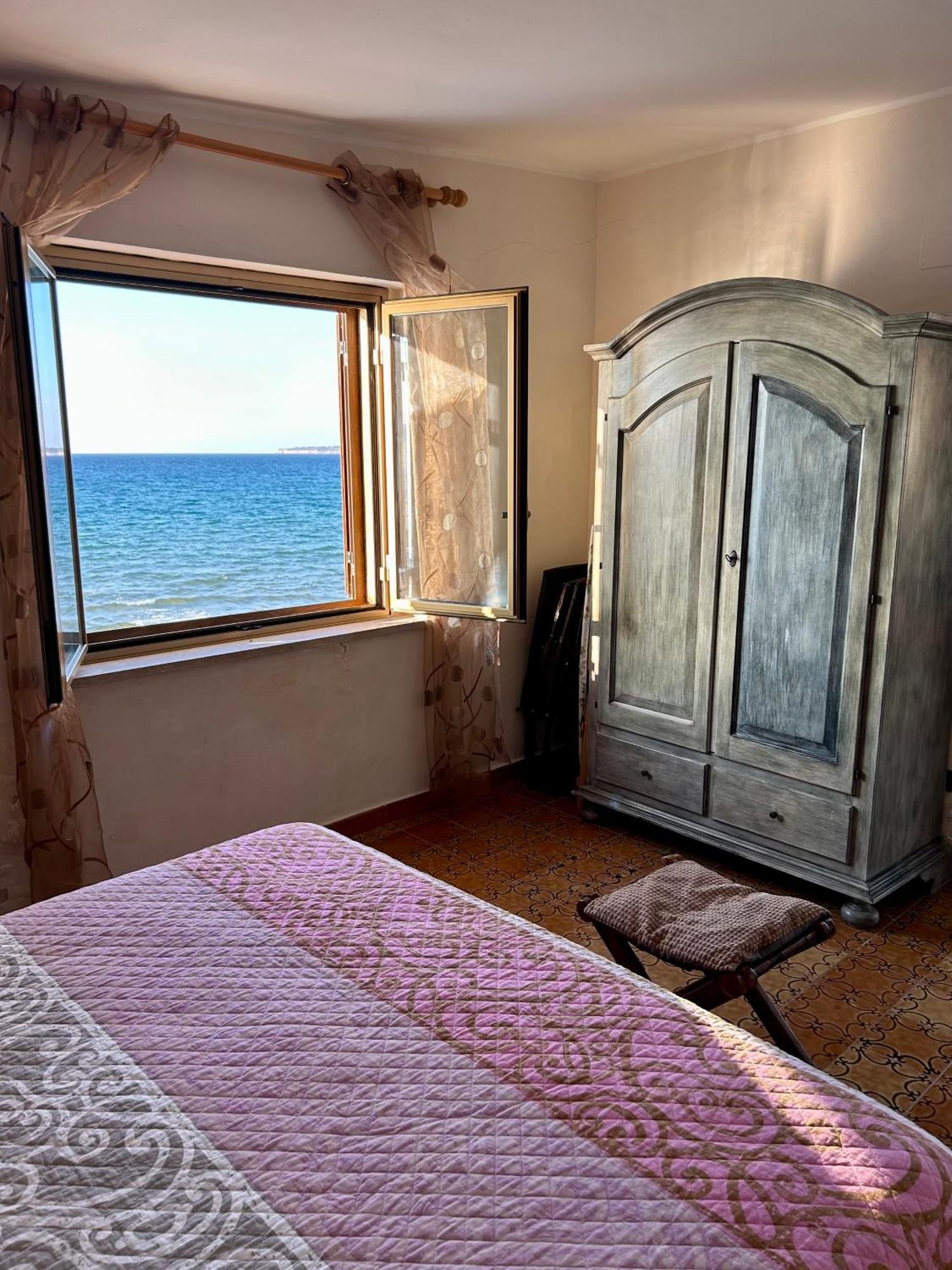 Casa Vacanza Barbera - In Riva Al Mare Trappeto (Sicily) Exterior foto
